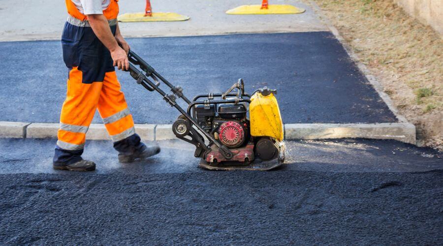 Professional gutter cleaning in Whitewood, SD